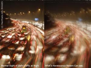 Po lewej widać samochody jadące po ulicy, po prawej zamazany i rozciągnięty obraz tej samej ulicy.